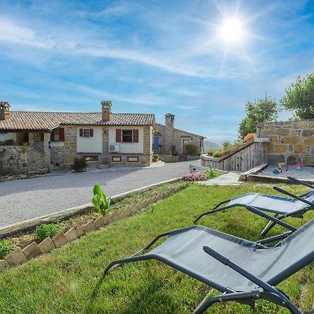 Guesthouse Gospodi Cerovlje المظهر الخارجي الصورة