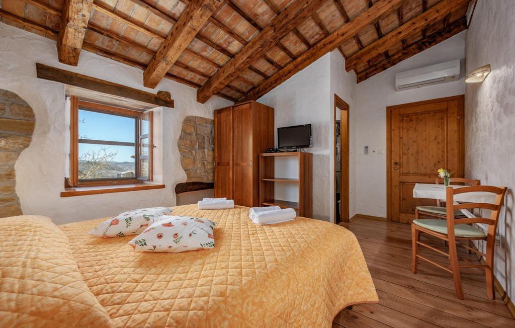 Guesthouse Gospodi Cerovlje المظهر الخارجي الصورة