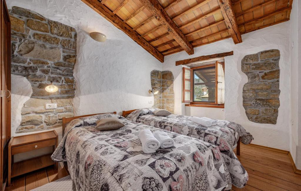 Guesthouse Gospodi Cerovlje الغرفة الصورة